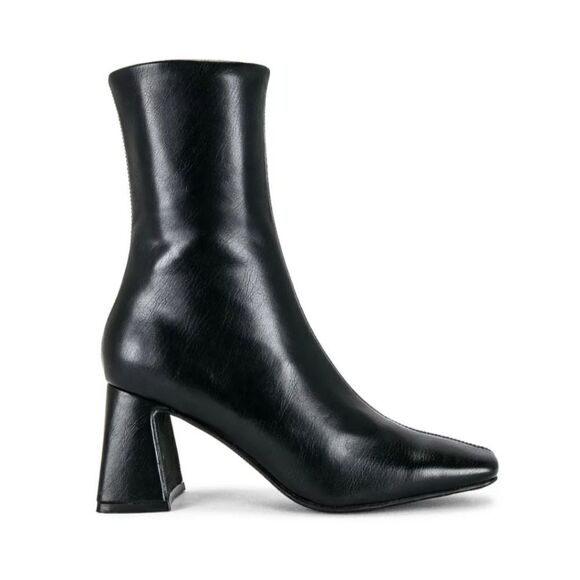 New Jeffrey Campbell Jerema Ankle Boot Black Faux Leather High Heels size 9.5 - Picture 1 of 6